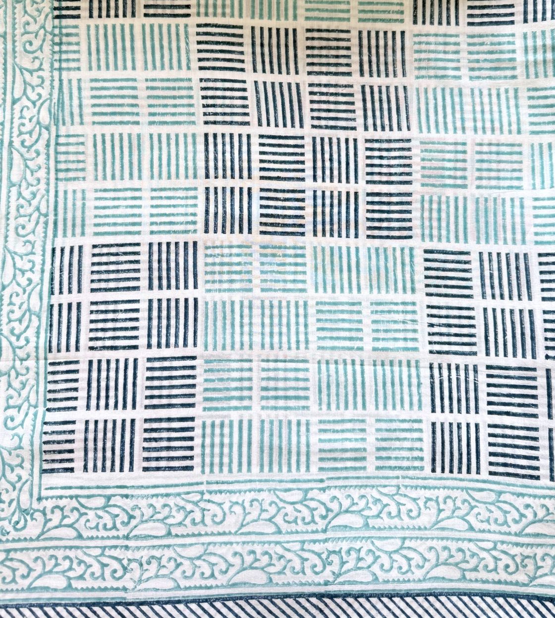 Pareo | Block Printed Grid