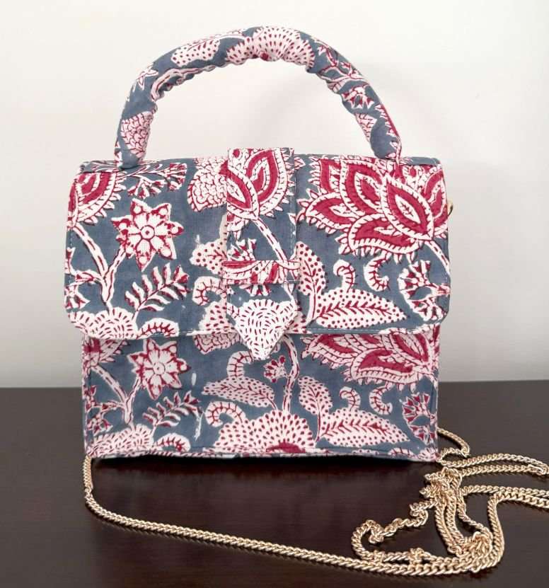 Crossbody Bag | Vintage