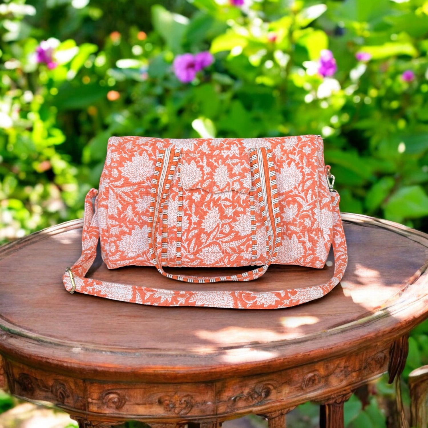DUFFLE BAG