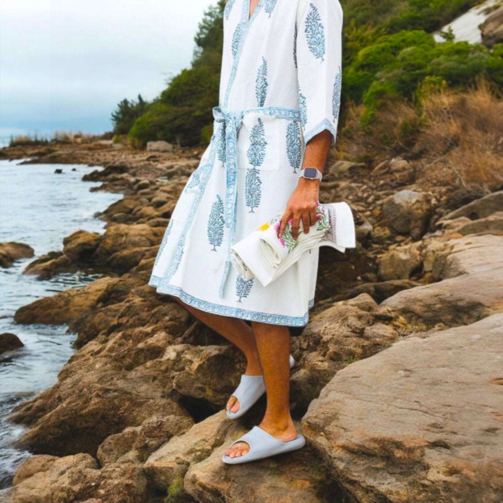 Hand Printed Bathrobe | Blue Paisley