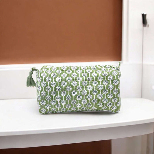 Pouch | Green Star Print