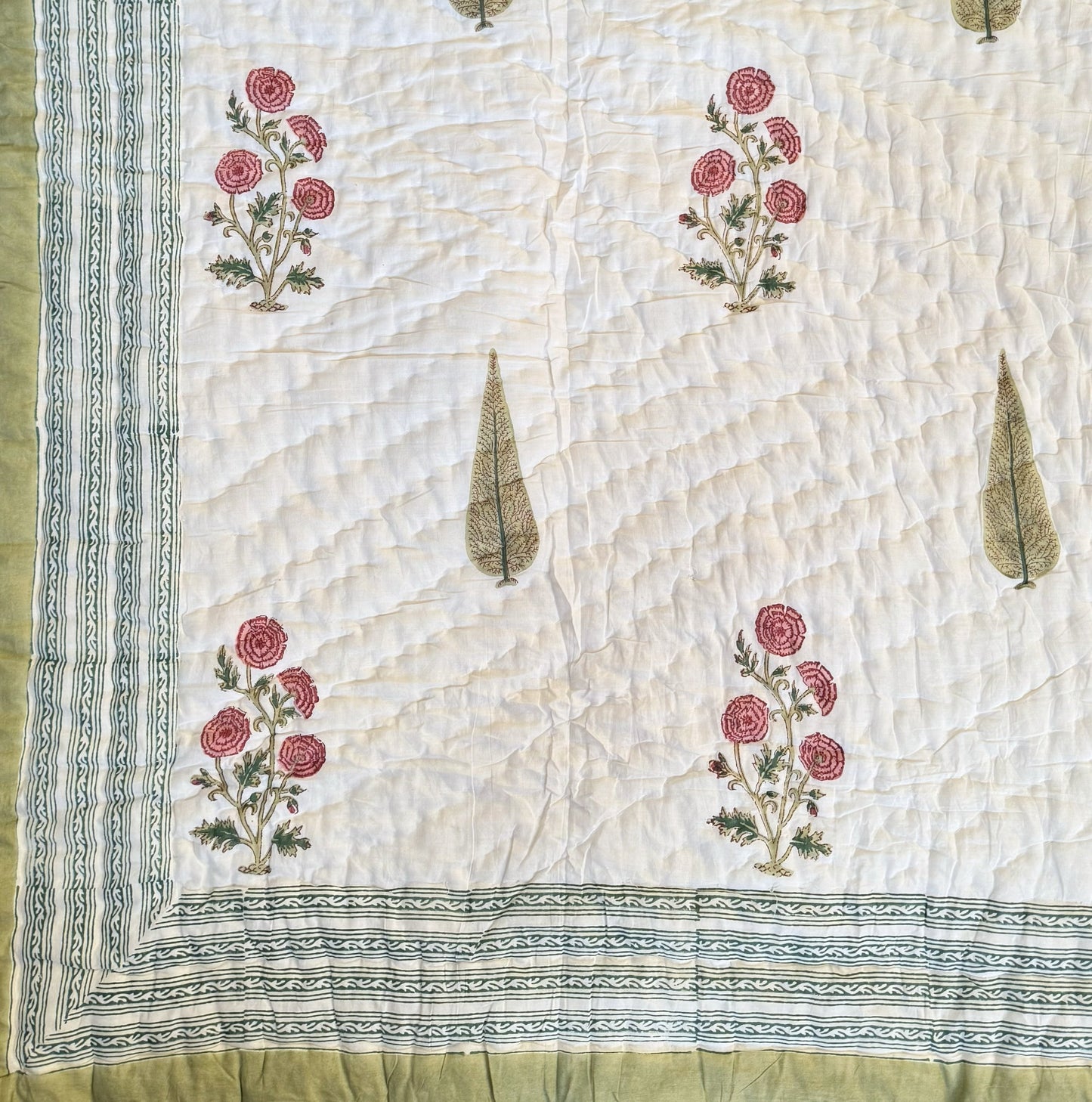 Quilt | Floral Roses