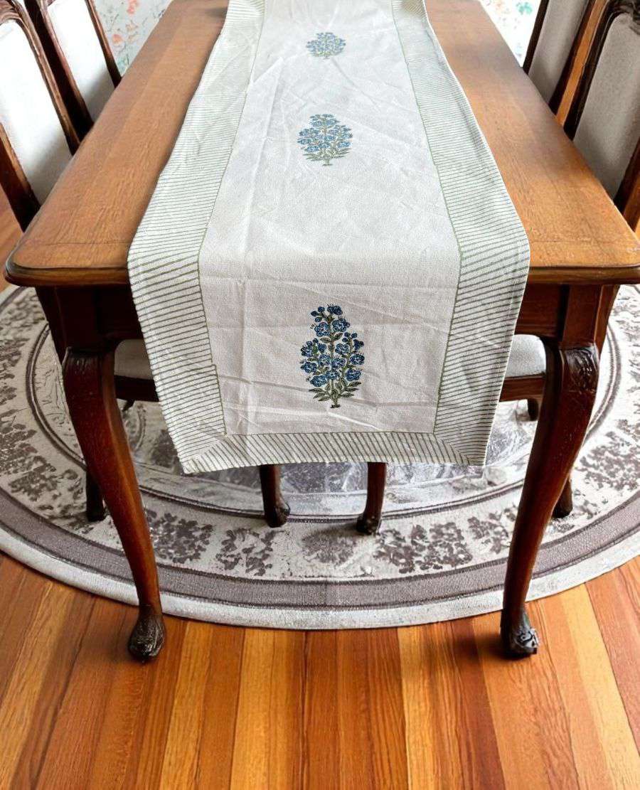 Table Runner | Blue Bouquet