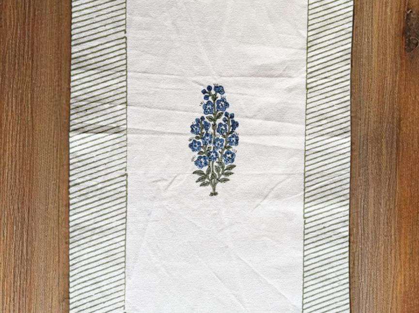 Table Runner | Blue Bouquet