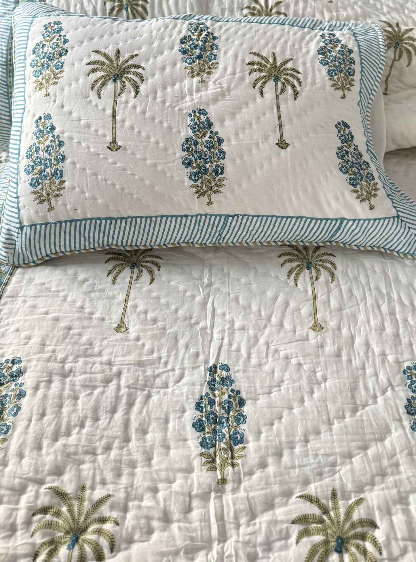 Quilt | Mughal Floral