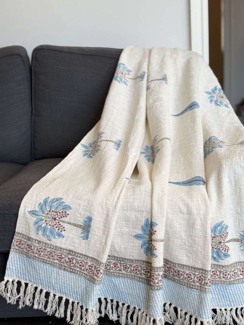 Throw | Blue Palm Tree
