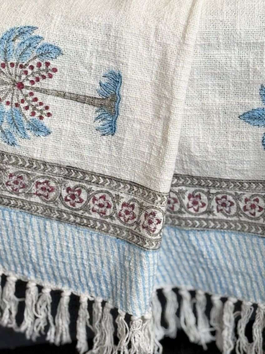 Throw | Blue Palm Tree
